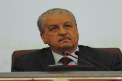 سلال يهتم بالأدب والشعر