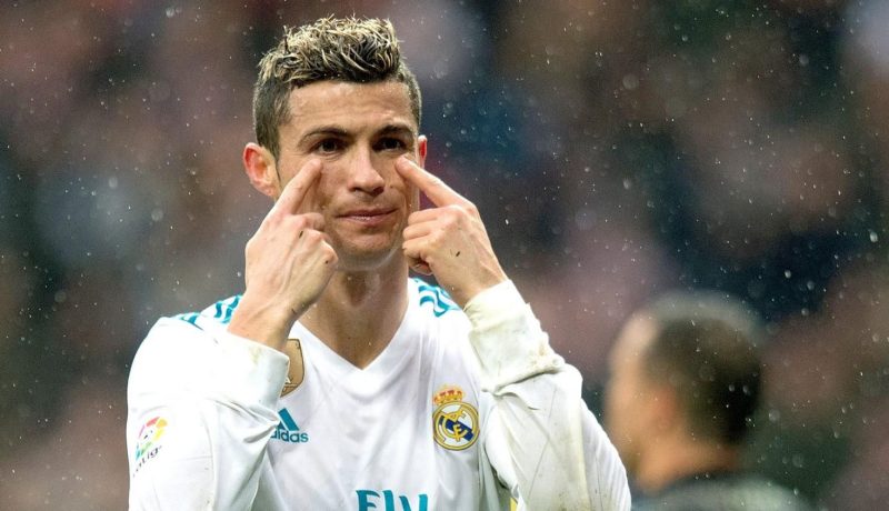 “رونالدو” يتعرّض للخداع من إدارة “ريال مدريد” !