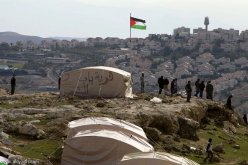 جيش الاحتلال الإسرائيلي يمنع الصحفيين من دخول قرية باب الشمس بالقدس