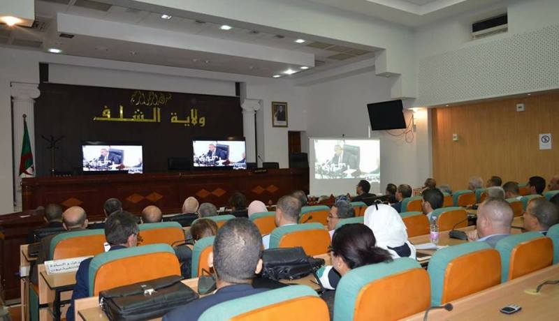 بالفيديو : بدوي يجتمع مع الولاة عبر “السكايب”