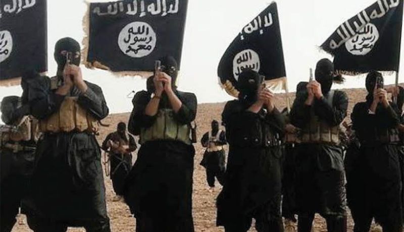 مقتل قيادي بارز بداعش و6 معه جراء غارة جوية في ليبيا