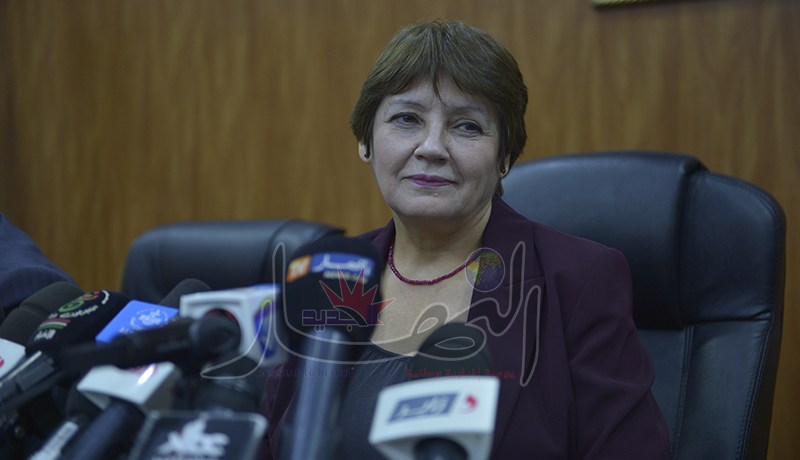 بن غبريت تحقق في هوية مديري المؤسسات المحـرضين على الإضـراب