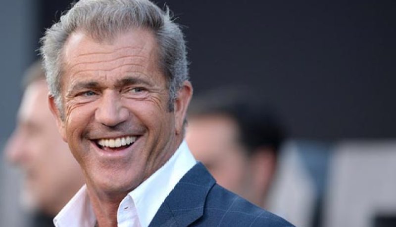 ميل غيبسون يستقبل مولوده التّاسع وهذا ماقاله عن الإنجاب في حفل توزيع جوائز غولدن غلوب