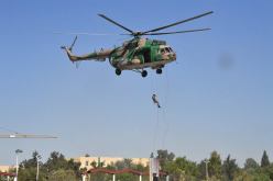 بالصور.. قايد صالح :”الجيش سيواصل جهد الوفاء للوطن “