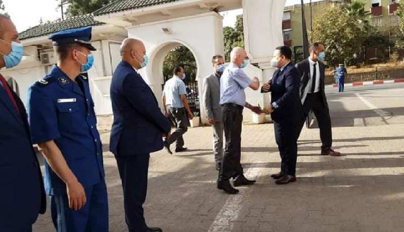 بولخراص يتفقد المشاريع الطاقوية بالمدية