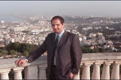 هذا ما قاله الخليفة للقاضي في جلسة مغلقة قبل 33 يوما
