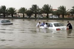 وفاة 8 أشخاص جراء الفيضانات في السعودية
