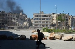 مقتل 20 شخصا في قصف للجماعات المسلحة لأحياء سكنية في حلب بسوريا
