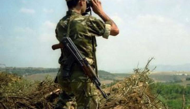 الجيش يمشط جبال غرب باتنة بحثا عن ملثمين