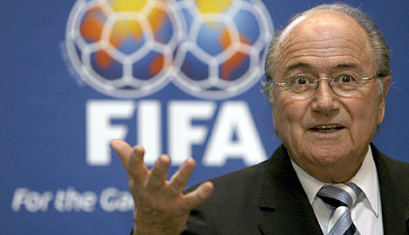 بلاتر: فاجأني اختيار ميسي كأفضل لاعب في البطولة