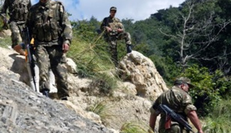 الجيش الوطني الشعبي يشن عمليات تمشيط واسعة بعدة مناطق من الوطن