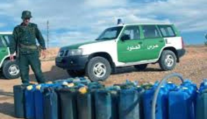 إحباط عمليات تهريب أكثر من 7500 لتر من الوقود و ما يفوق 800 قنطار من مواد غذائية مختلفة في تمنراست