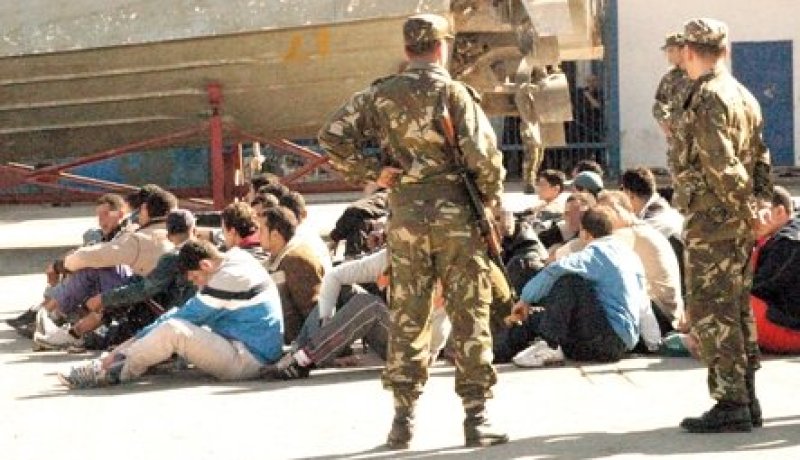 إحباط محاولة هجرة غير شرعية لـ 44 شخصا بشواطئ وهران