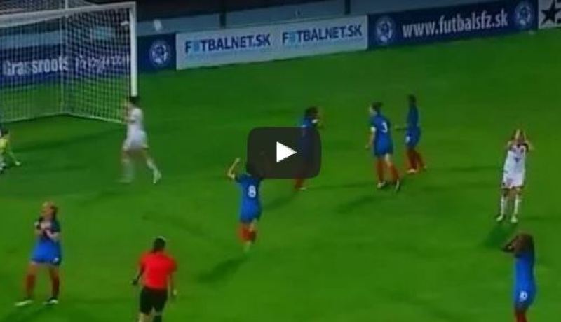 بالفيديو.. أغرب فرصة ضائعة للتسجيل في التاريخ