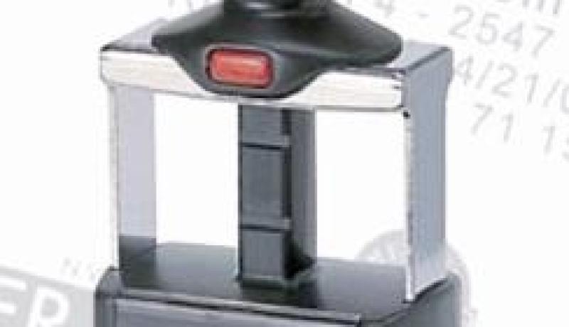 مغترب متهم بتزوير الأختام