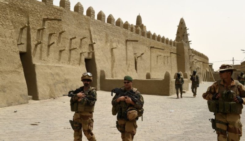 مقتل 10 عناصر من جماعة المرابطون الإسلامية على يد القوات الفرنسية