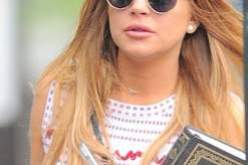 هل إعتنقت ليندسي لوهان الإسلام