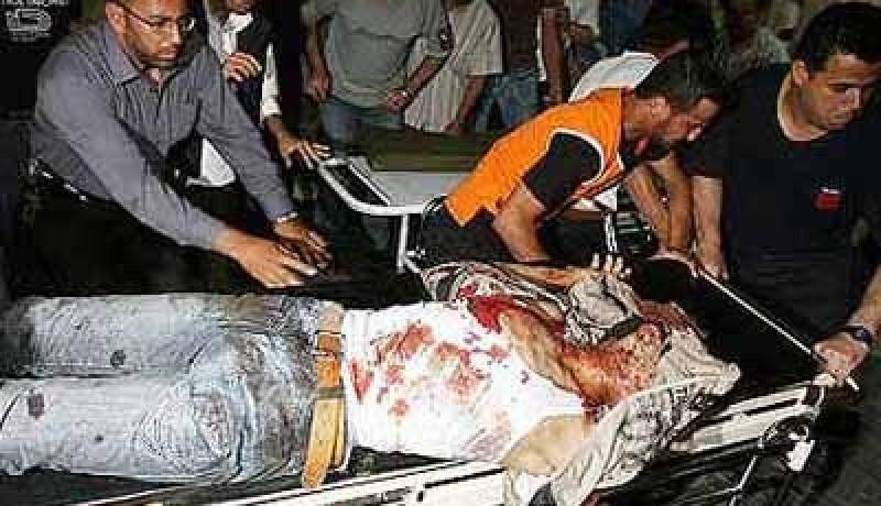 مقتل 3 فلسطينيين بينهم سيدتان في غارة إسرائيلية على منزل شمال غزة