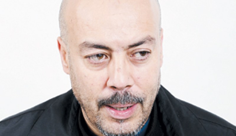 الممثل الجزائري بن خليفة يفقد زوجته