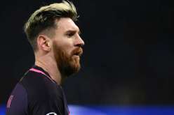 ميسي يطالب برحيل 3 لاعبين من البرصا لتجديد عقده