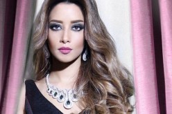 بلقيس تؤدي العمرة للمرة الأولى وتنشر صورها بالحجاب