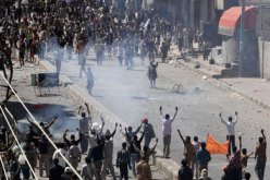 مسيرات في صنعاء تأييدا للنظام وأخرى مناهضة بعد صلاة الجمعة