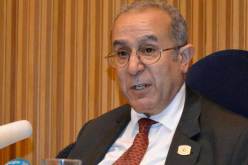 لعمامرة يسلم رسالة من الرئيس بوتفليقة إلى نظيره الجنوب إفريقي