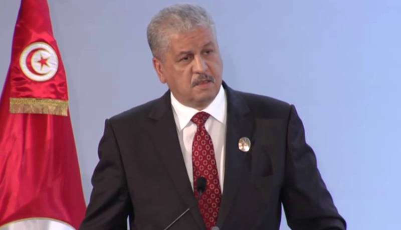 سلال يطمئن على الحالة الصحية للرئيس بوتفليقة