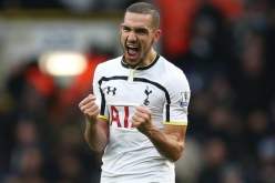 بن طالب  نتفاوض مع إدارة توتنهام منذ 9 أشهر دون نتيجة ومللت من وضعيتي