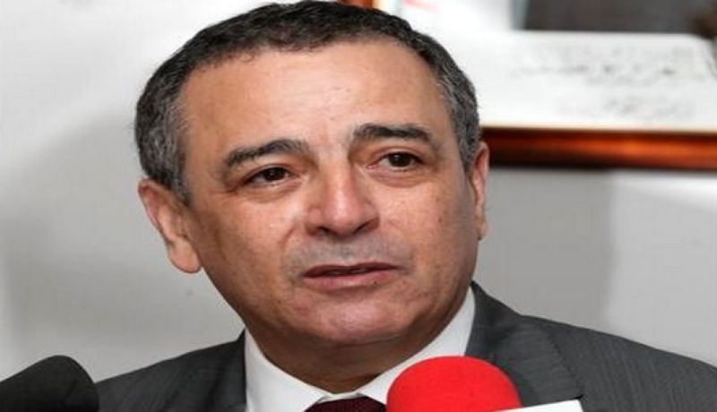 بوشوارب من يبيع أكثر السيارات نسمح له بالاستيراد أكثر