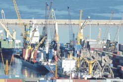 شركة موانئ دبي العالمية ترغب في توسيع استثماراتها في الجزائر