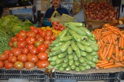 ديوان الخضر واللحوم يؤكد أن المنتجات الفلاحية ستكون متوفرة في الأسواق خلال رمضان