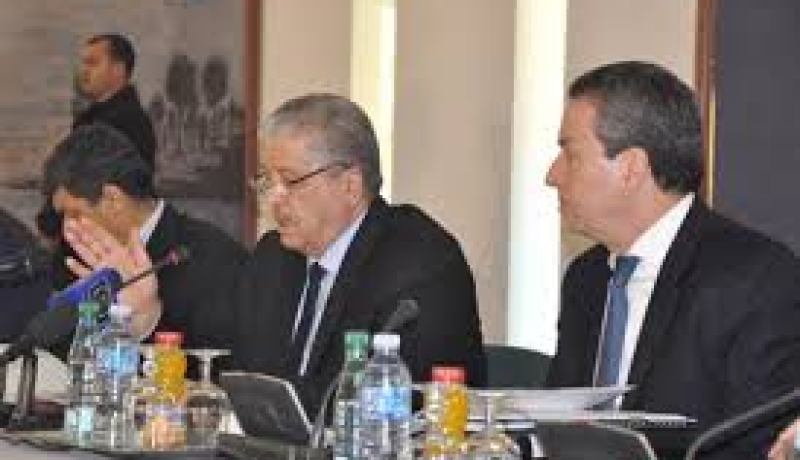 خليدة تومي و غلام الله و بابا احمد ابرز المغادرين من حكومة سلال