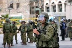 جيش الإحتلال الإسرائيلي يأسر 7 فلسطينيين بالضفة الغربية