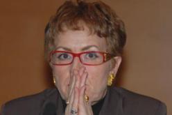 وزيرة الثقافة تعرب عن حسرتها لوفاة المسرحي امحمد بن قطاف