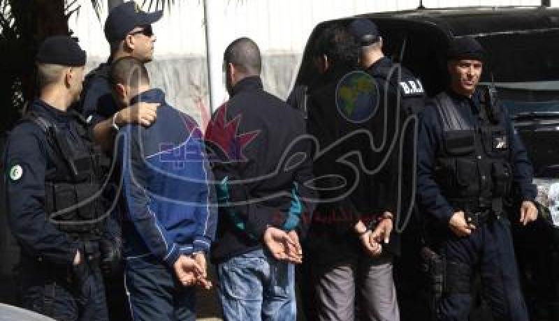 توقيف 23 شخصا متورطين في قضايا مختلفة بوهران