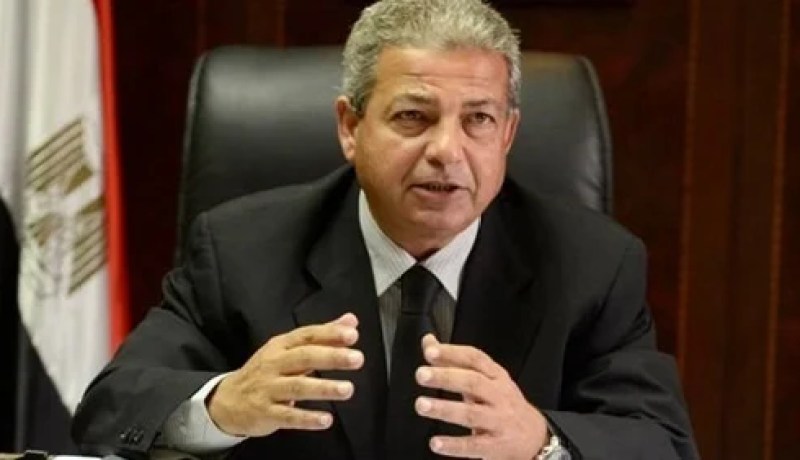 وزير الرياضة المصري يرسم انسحاب  بلاده من تنظيم  كان 2017 لصالح الجزائر