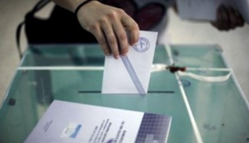 بدء الانتخابات التشريعية في اليونان