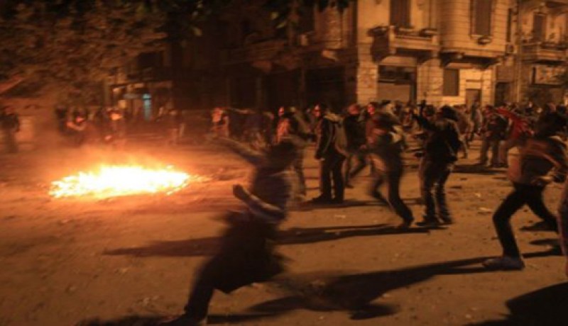 قتيل وجرح 4 من عناصر امن في اشتباكات بين الشرطة وملثمين في مصر