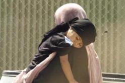 اغتصبني والدي وأنجبت منه طفلة هي إبنتي وأختي