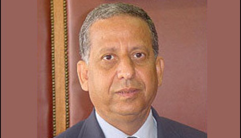 خمري يكشف عن لقاءات تشاورية حول الشباب قريبا في الجزائر