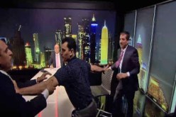 بالفيديو: اشتباكات بالأيدي بين ضيفي برنامج الاتجاه المعاكس