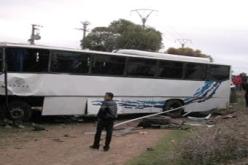 27 جريحا في اصطدام حافلة بجرار وشاحنة بعين تموشنت