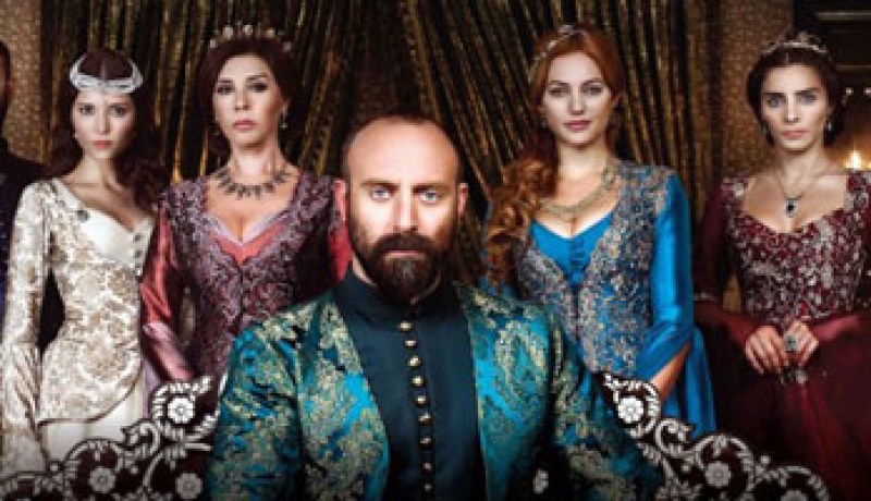 البرلمان التركي يطالب بوقف عرض “حريم السلطان”