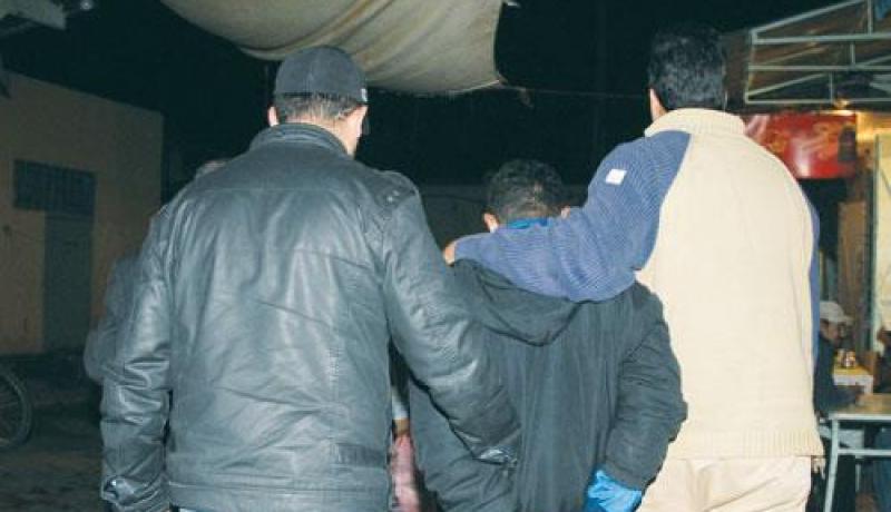 شقيقان وقاصر ضمن عصابة سطت على سلع بالعلمة وحولتها إلى ميلة