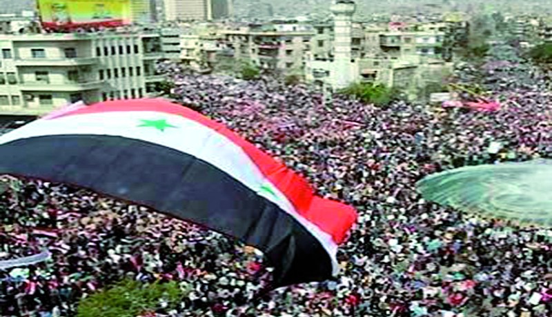 الجزائر تعارض قرار الجامعة العربية بدعوة الأسد للتنحي