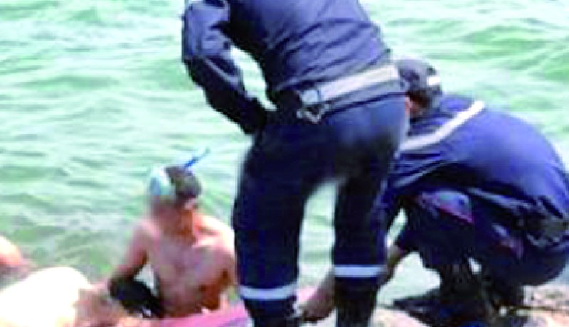 أمواج البحر الهائجة تقذف 3 جثث في شواطئ جيجل وسكيكدة