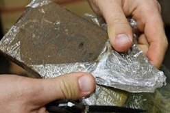 تدسّ المخدرات في جيب زوجها لأنه رفض تطليقها بقسنطينة
