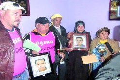 راديوز تزور عائلات ضحايا حادث القليعة ومناصر موزاية وتدعّمهم ماديا ومعنويا