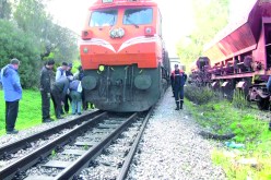 انحراف قطار لنقل الوقـود في عزابة بسكيكدة